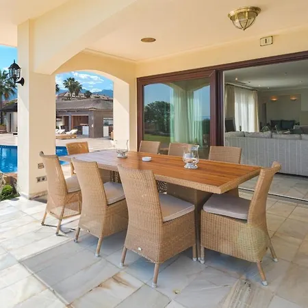 Villa The Beach House *